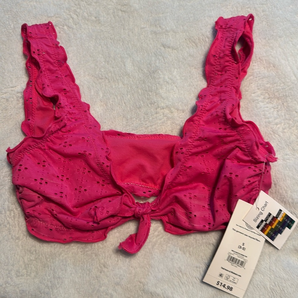 Women’s bathing suit top